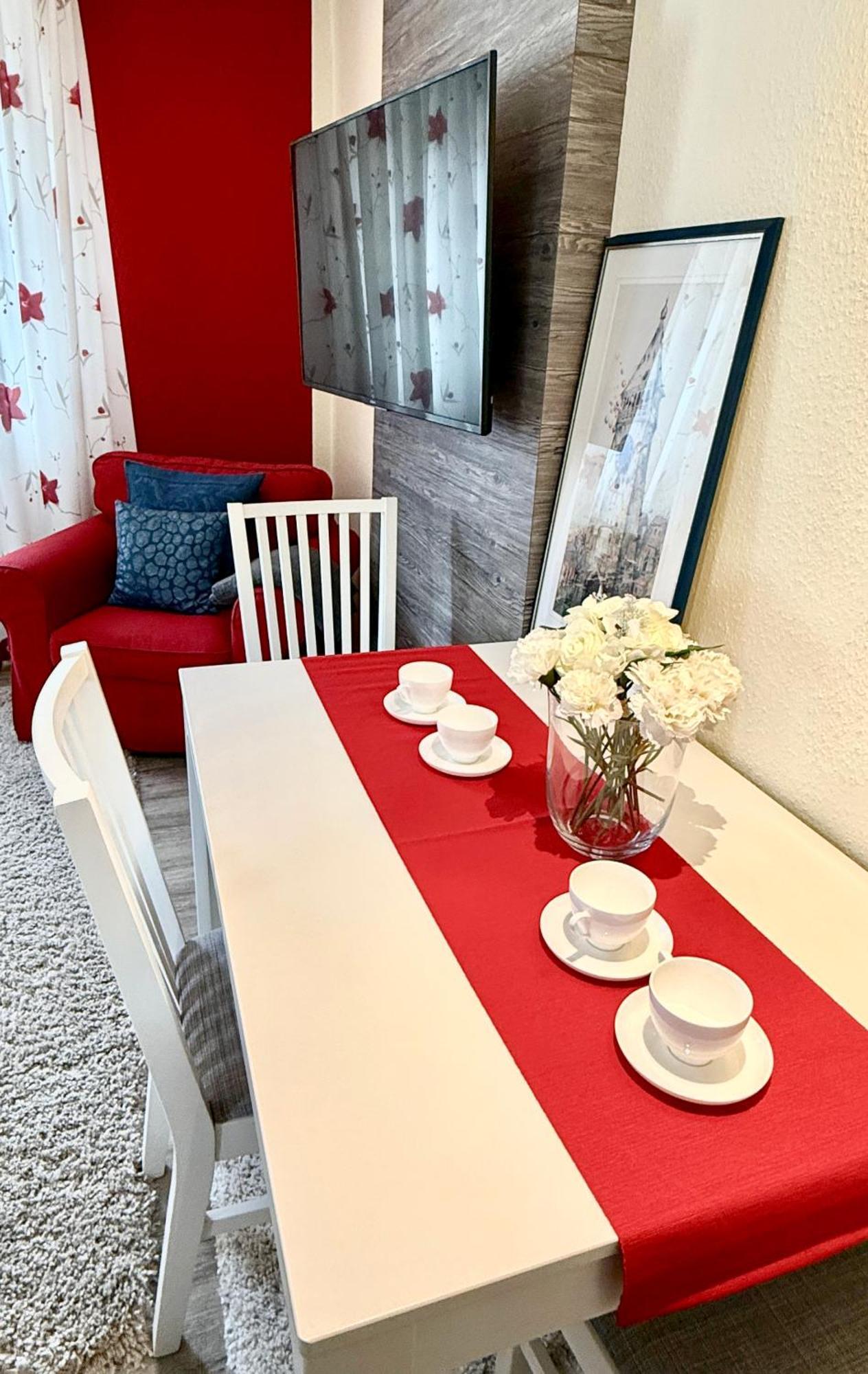 Dompanorama Der Weisse Pfau Apartment Fuer 2-4Pers Speyer Buitenkant foto
