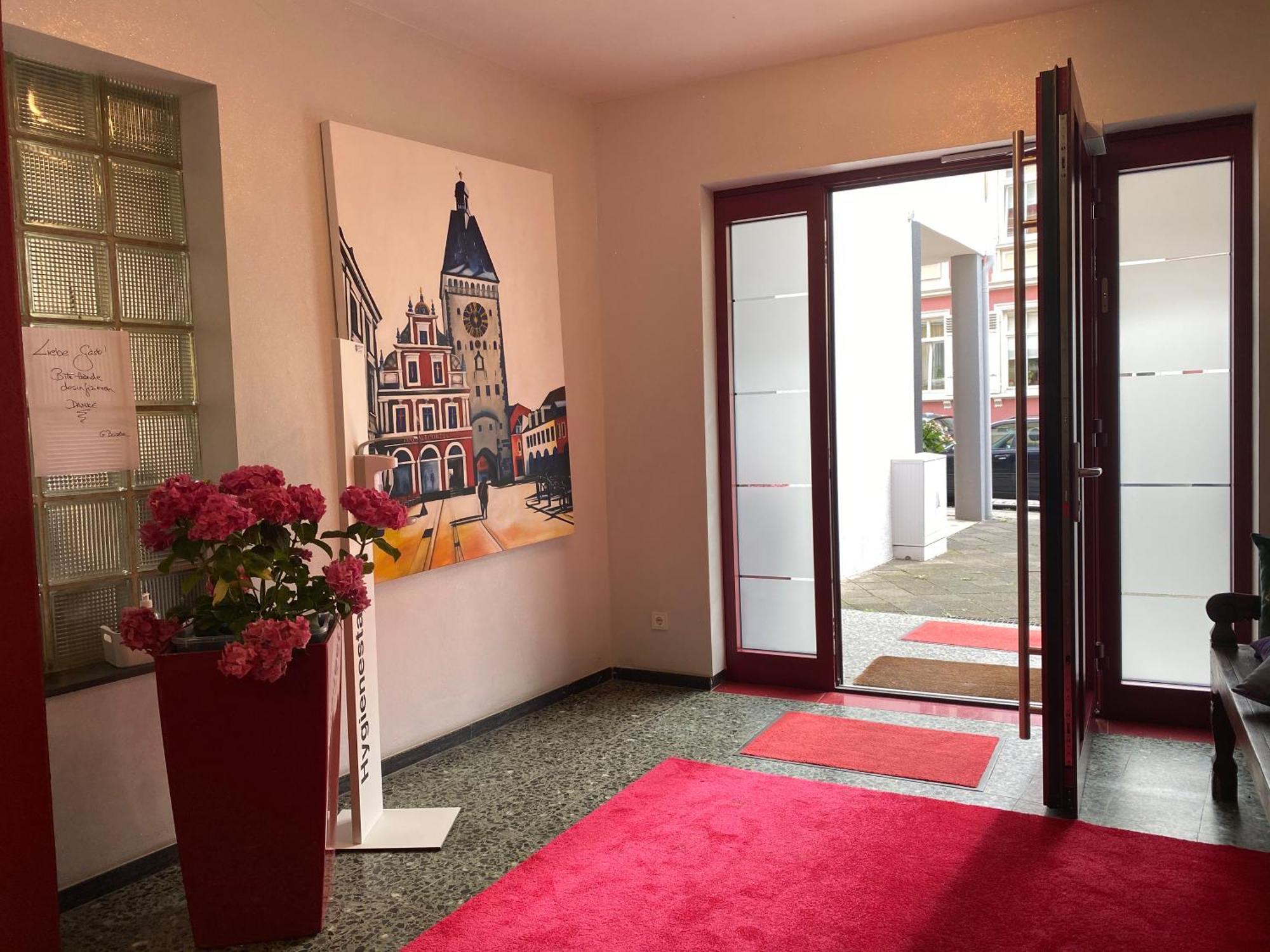 Dompanorama Der Weisse Pfau Apartment Fuer 2-4Pers Speyer Buitenkant foto