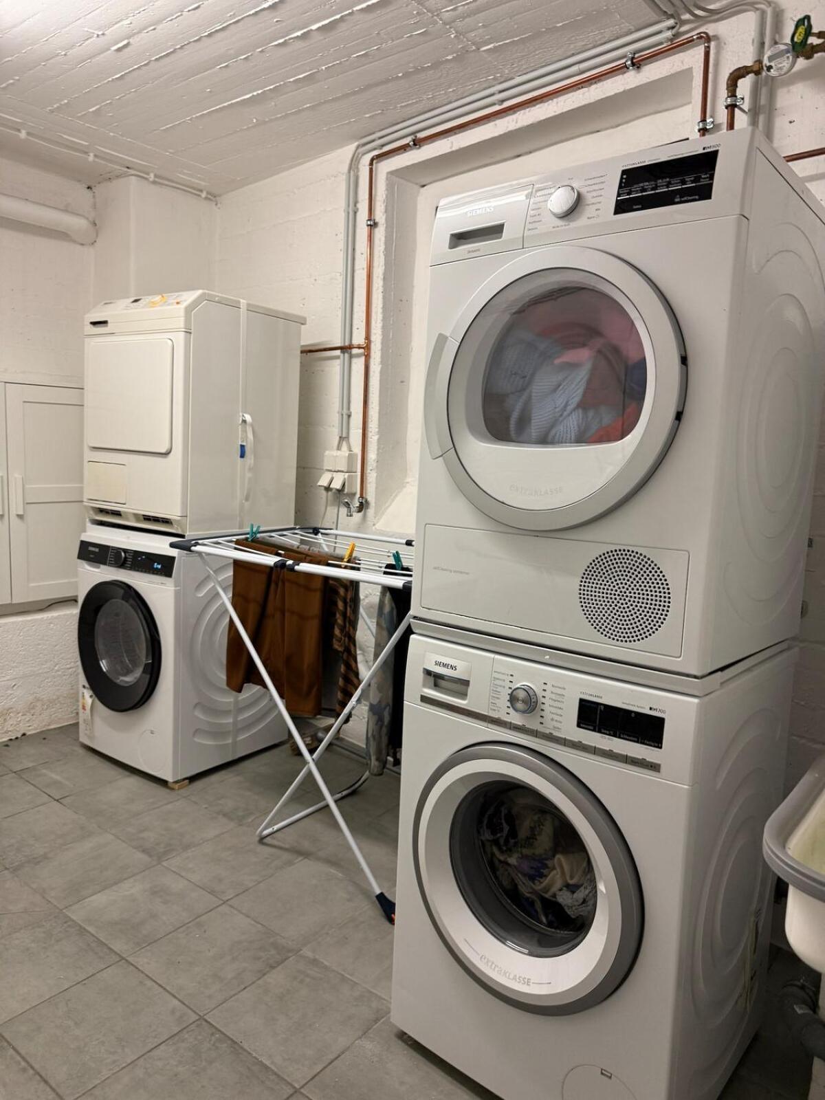 Dompanorama Der Weisse Pfau Apartment Fuer 2-4Pers Speyer Buitenkant foto